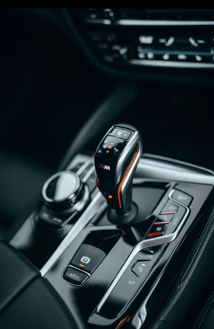 BMW M5 thumbnail 2