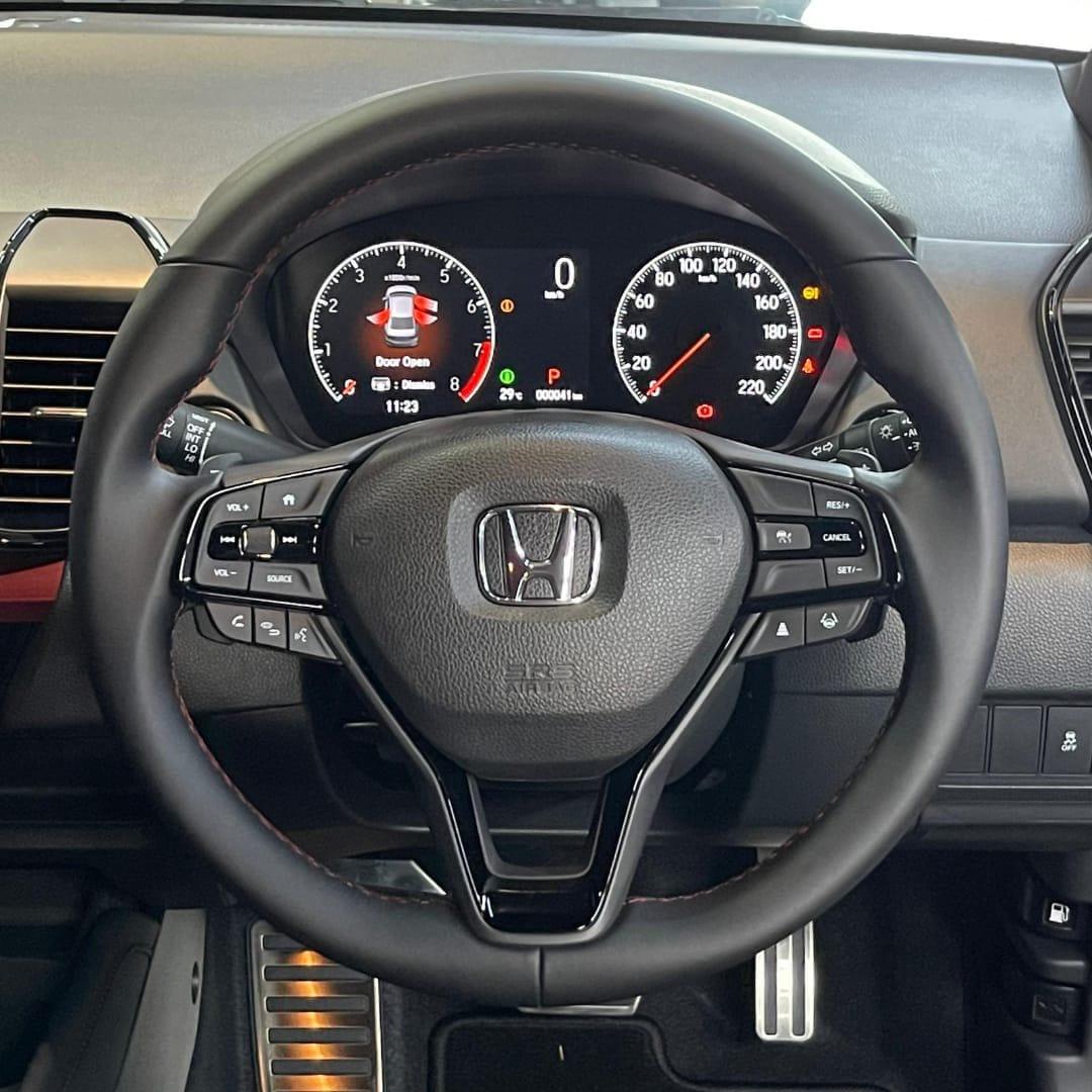 Honda City RS thumbnail 2