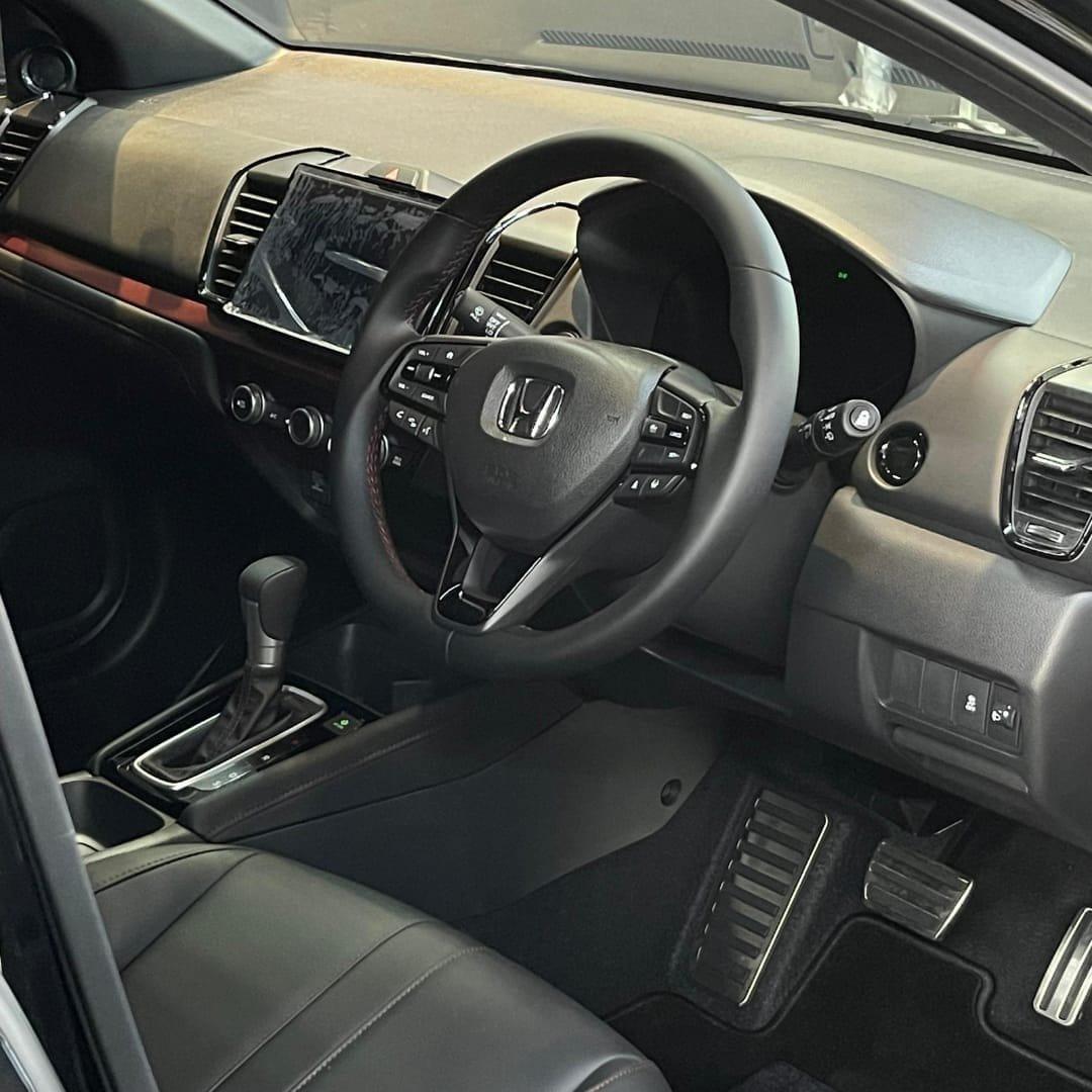 Honda City RS thumbnail 3