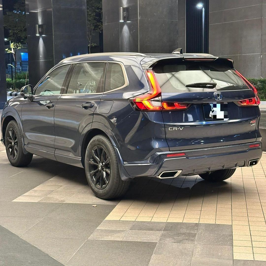 Honda CRV RS thumbnail 3