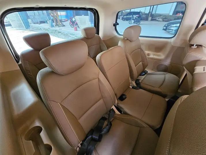 Hyundai Starex Premium thumbnail 4