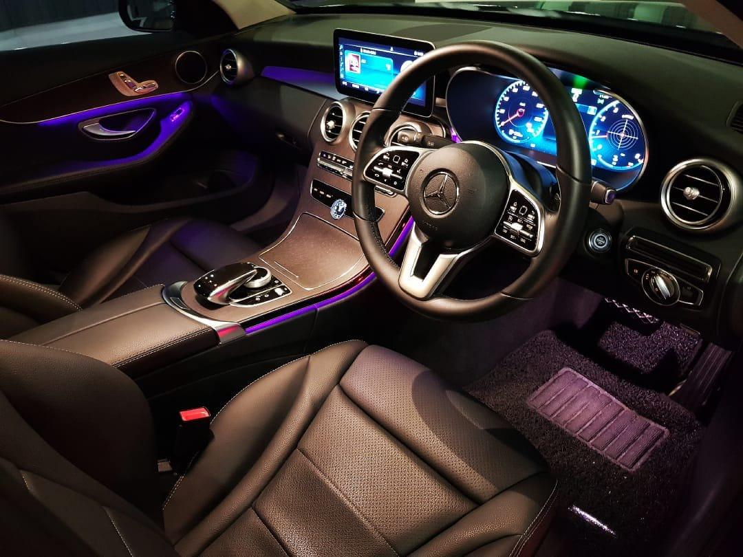 Mercedes C200 2019 thumbnail 3