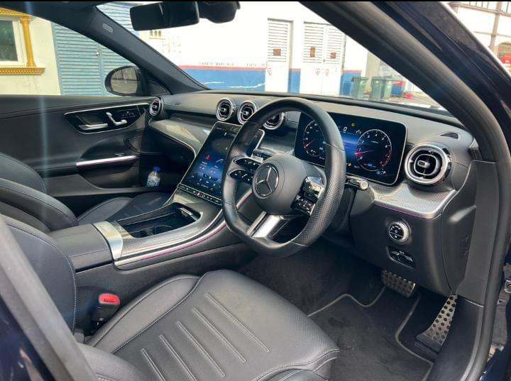 Mercedes C300 2023 thumbnail 2