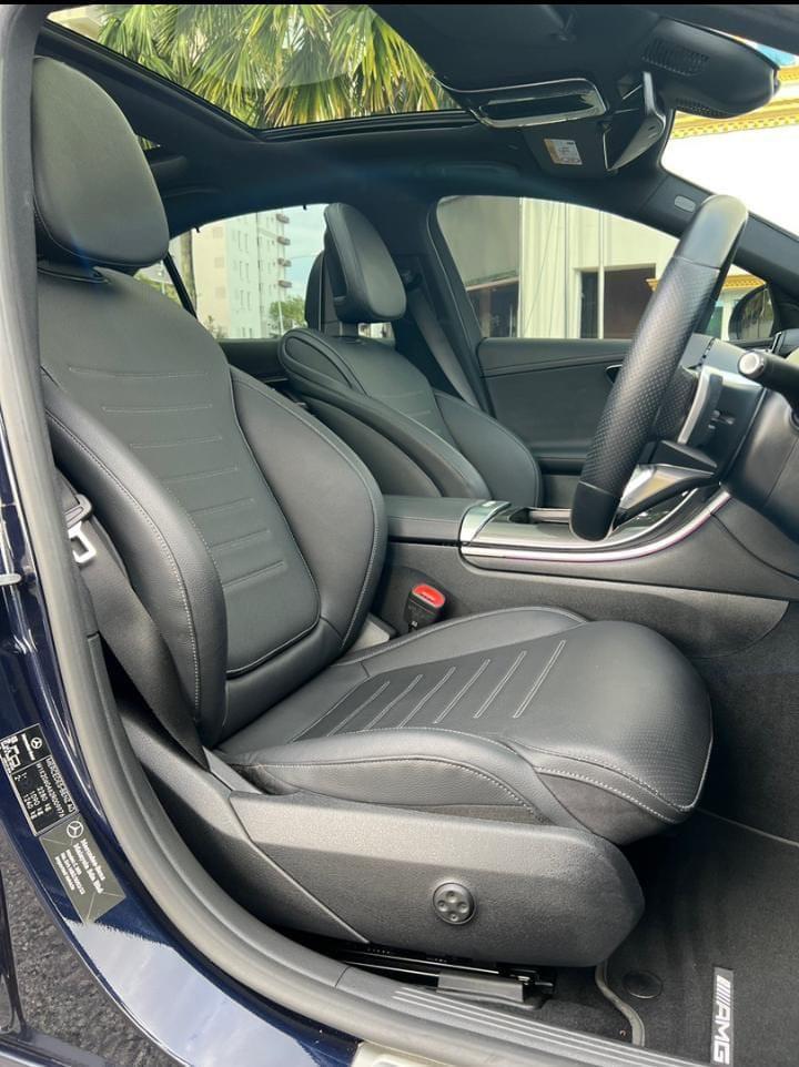Mercedes C300 2023 thumbnail 4