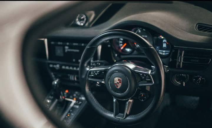 Porsche Macan 3.0 thumbnail 2