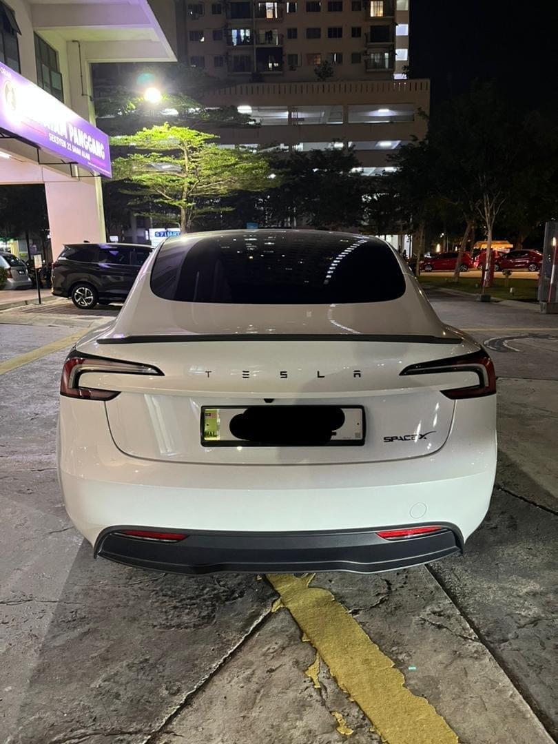 Tesla Model 3 2026 thumbnail 3