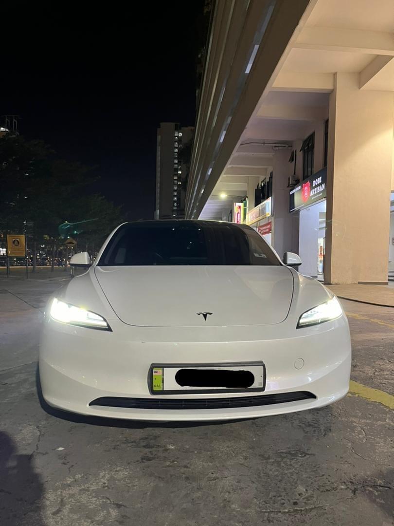 Tesla Model 3 2026 thumbnail 5