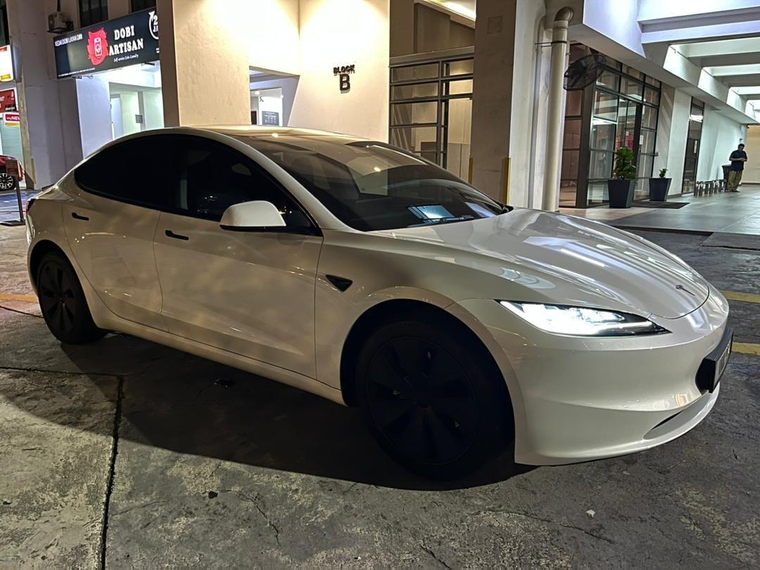 Tesla Model 3 2026 thumbnail 6