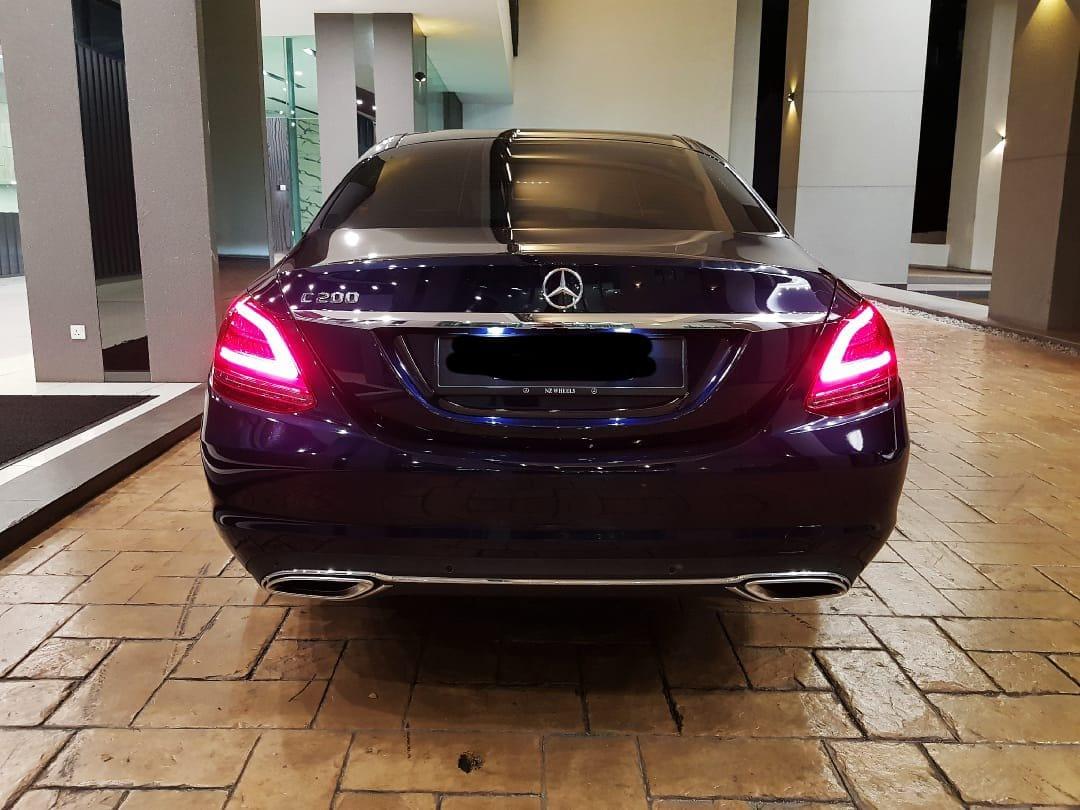 Mercedes C200 2019 — photo 1
