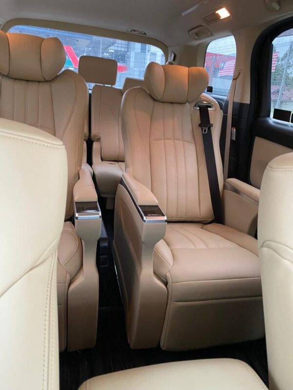 Alphard Executive Lounge - Image 3